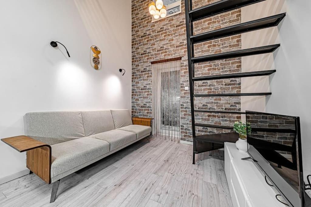 Apartmán Chic Loft Bp: Industrial Gem