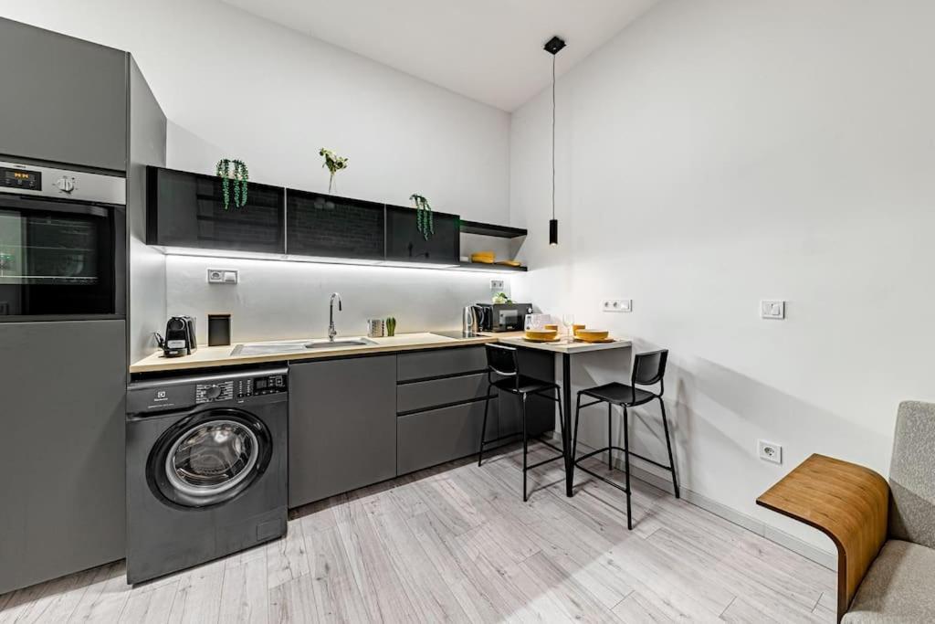 Apartmán Chic Loft Bp: Industrial Gem *